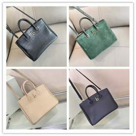 Picture of Burberry Handbags _SKUfw201775420fw